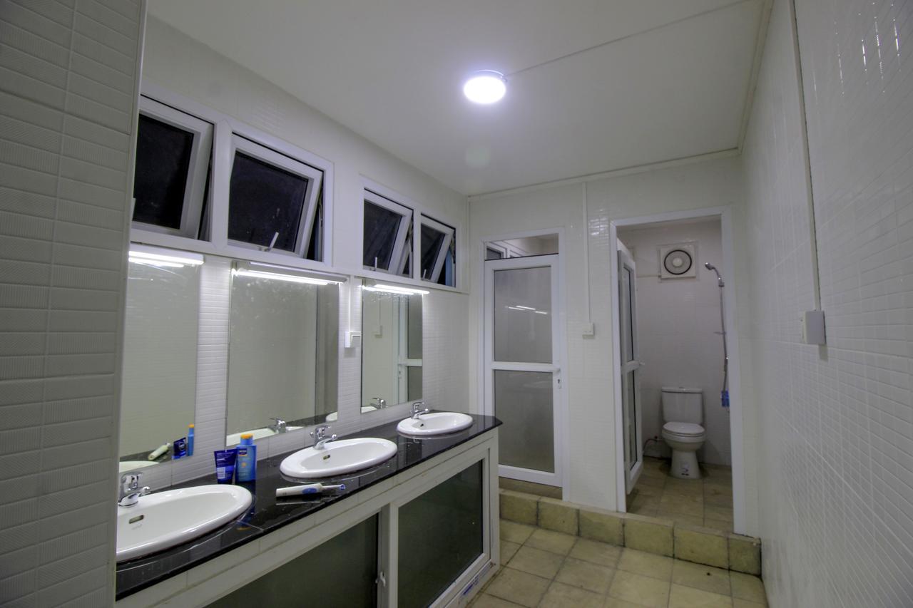 Hardwood Lodge Науншве Екстер'єр фото