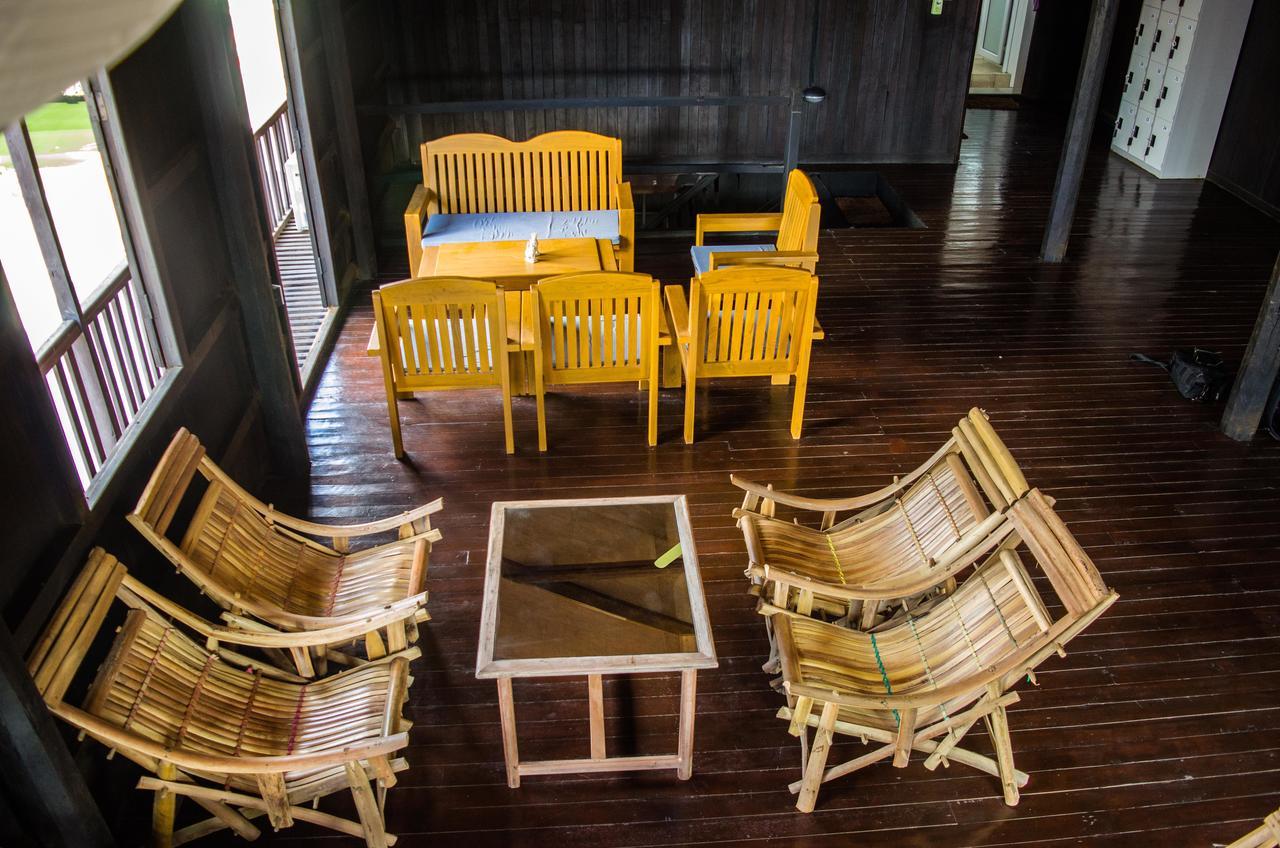 Hardwood Lodge Науншве Екстер'єр фото