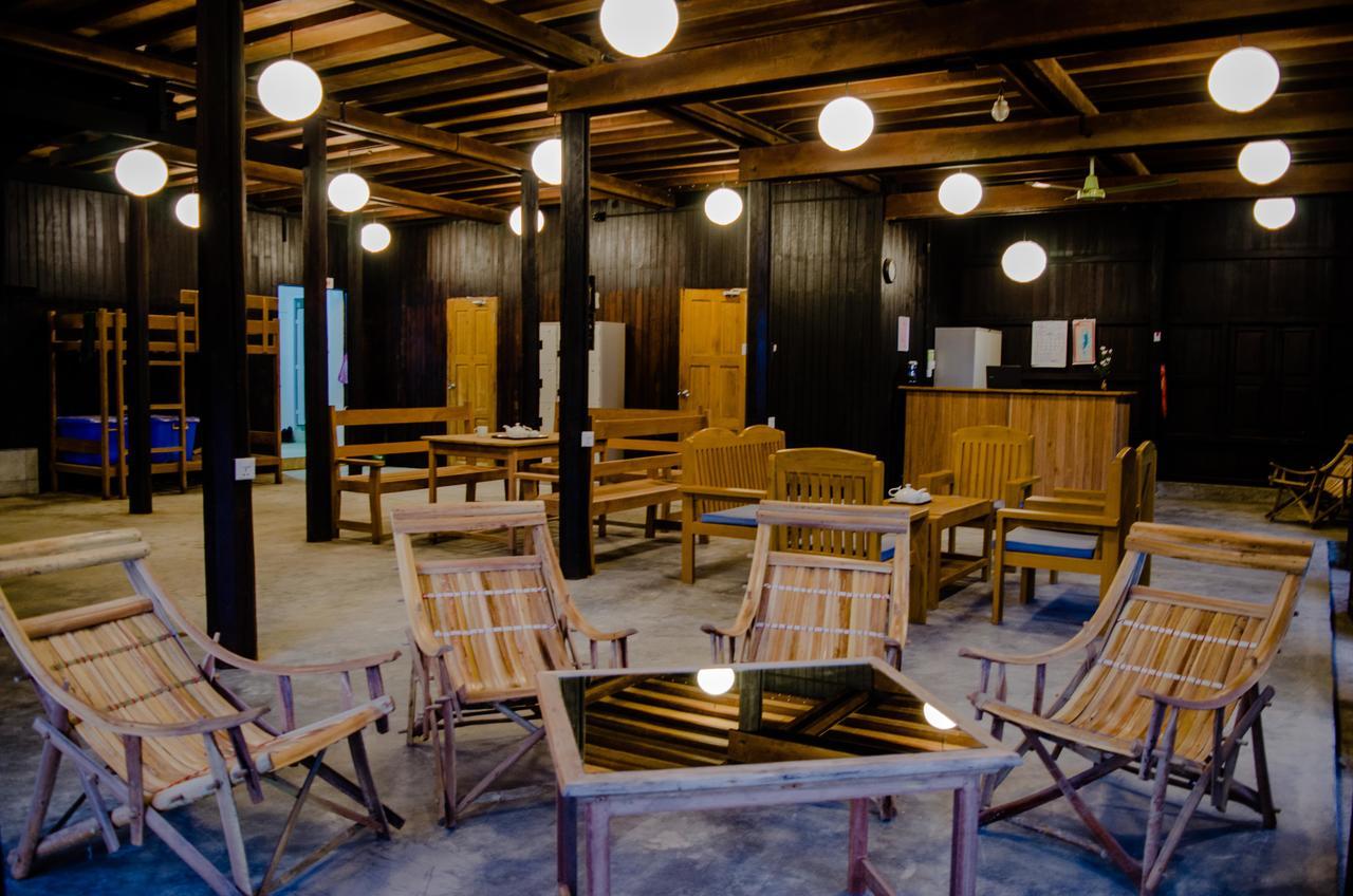 Hardwood Lodge Науншве Екстер'єр фото