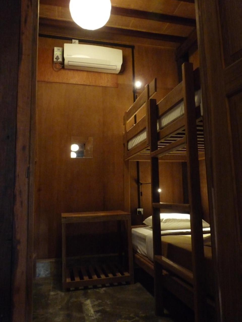 Hardwood Lodge Науншве Екстер'єр фото